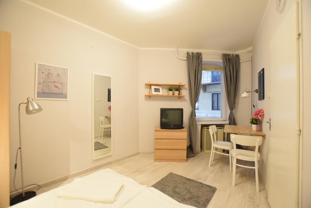Budget Apartment By Hi5 - Oktober 6 Str 4 Budapest Luaran gambar